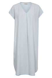 Renna Dress 206119 | Light Blue Denim | Kjole fra Freequent