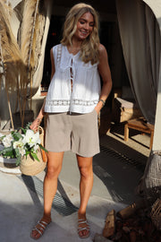 Merle Tie Top | White | Top fra Liberté