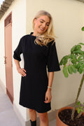 Henne Ss Slimfit Dress | Black | Kjole fra Liberté