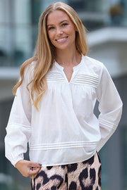 Eline Blouse | White | Bluse fra Prepair