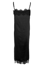 Evie Lace Strap Dress | Black | Kjole fra Black Colour