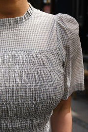Possini Small Check Blouse | Creme | Bluse fra Neo Noir