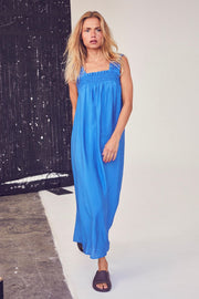 Callum Smock Long Strap Dress | New Blue | Kjole fra Co'couture