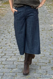 Box Culotte Pant | Navy Denim | Bukser fra Black Colour