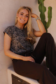 Alma U Tshirt | Mocca Brown Lace | T-Shirt fra Liberté
