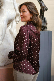 Camisa Dot Blouse | Burgundy | Bluse fra Neo Noir