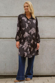 Silje Dress 2832 | Black | Kjole fra Prepair