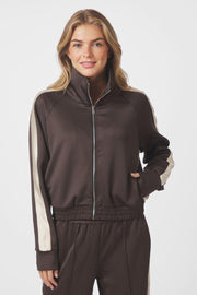 Vera Track Suit Blouse | Dark Brown | Bluse fra Neo Noir