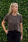 Zelda S/S T-Shirt | Mocca Leo | Blusser fra Black Colour