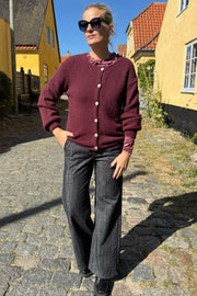 Bella Strickjacke | Pflaume | Strickmode von Black Colour