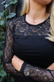 Lisa Ls Lace Blouse 2 | Black | Bluse fra Liberté