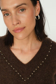 Zora V-Neck Bead Knit | Bracken | Strik fra Mos Mosh