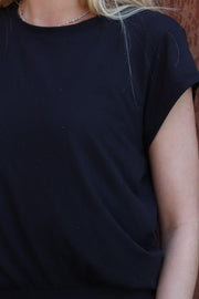 Alma U Tshirt | Black Black Simili | Top fra Liberté