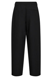 Vola Carrot Pleat Pant 31560 | Black | Bukser fra Co'couture