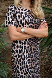 Alma Tshirt Dress | Big Lux Leo Fossil | Kjole fra Liberté