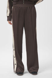 Puggy Track Suit Pants | Dark Brown | Bukser fra Neo Noir