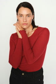 Elaine O-LS Seamless Tee | Rhythmic Red | T-shirt fra Mos Mosh
