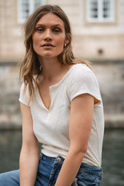 Troy Tee SS | Ecru | Basis t-shirt fra Mos Mosh