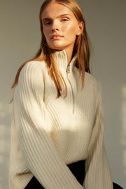 SNOS416 Sweater | Off White | Strik fra Sofie Schnoor