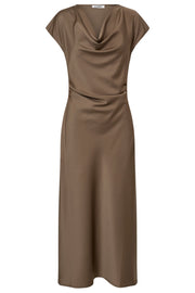 Adna Wing Dress 36449 | Walnut | Kjole fra Co'couture