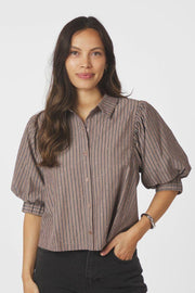 Etta Soft Stripe Stone Shirt | Brown | Bluse fra Neo Noir