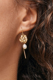 Kai Pearl Earrings | Pearls | Øreringe fra Enamel