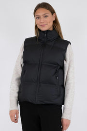 Annike C Puffer Waistcoat | Black | Vest fra Neo Noir