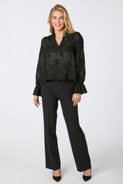 Amara Big Embroidery Blouse | Black | Bluse fra Neo Noir