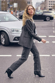 Babeth Svala Blazer | Black | Blazer fra Mos Mosh