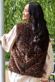 Shanti Vest | Brown Leo | Vest fra Black Colour