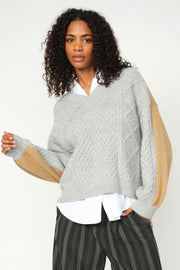 Beth Ottili V-neck Knit | Grey Melange | Strik fra Mos Mosh