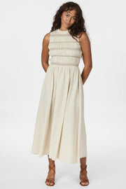 Atika Deco Smock Dress | Ivory | Kjole fra Neo Noir
