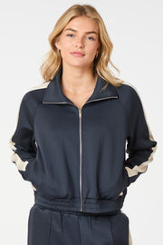 Vera Track Suit Blouse | Navy | Bluse fra Neo Noir