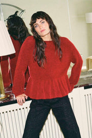 Thora O-Neck Frill Knit | Rhythmic Red | Strik fra Mos Mosh