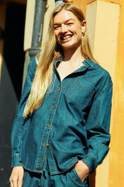 Lisea Shirt 204825 | Dark Blue Denim | Skjorte fra Freequent