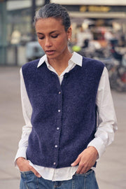 Almine Thora Knit Vest | Maritime Blue | Vest fra Mos Mosh