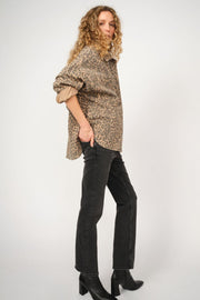 Emme Leo Shirt | Leopard Print | Skjorte fra Mos Mosh