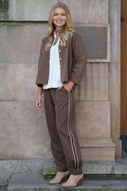 Violet Pants 2816 | Brown | Pants fra Prepair