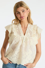 Jayla Big Embroidery Top | Off White | Top fra Neo Noir