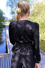 Tiki Ls Twist Blouse | Black | Bluse fra Liberté