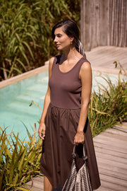 Sille Dress | Brun | Kjole fra Statebird