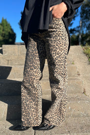 Betsy Jeans | Leopard | Jeans fra Marta du Chateau