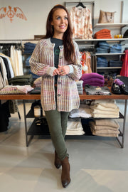 Margo Knit Cardigan | Vivid Viola | Strik fra Mos Mosh