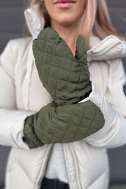 Marta Quilt Mitten 51013 | Military | Vanter fra Marta du Chateau