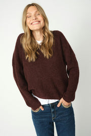 Thora V-Neck Knit | Fudge | Strik fra Mos Mosh