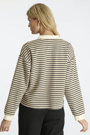 Sara Stripe Polo Blouse | Sand | Bluse fra Neo Noir