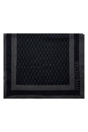 Scarf w/ Logo | Black | Tørklæde fra Hype The Detail