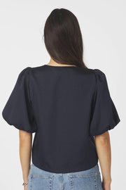 Aisa Dull Satin Blouse | Navy | Bluse fra Neo Noir