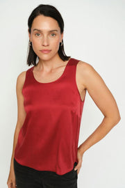 Astrid Silk Tank Top | Rhythmic Red | Bluse fra Mos Mosh