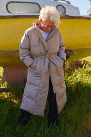 Lilly Long coat | Taupe | Frakke fra French Laundry